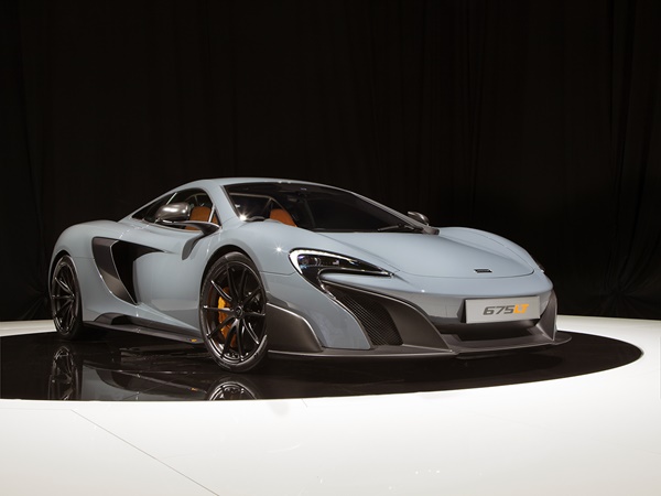  675LT coupe(7) Lease