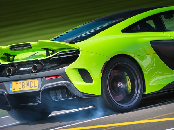  675LT coupe(14) Lease