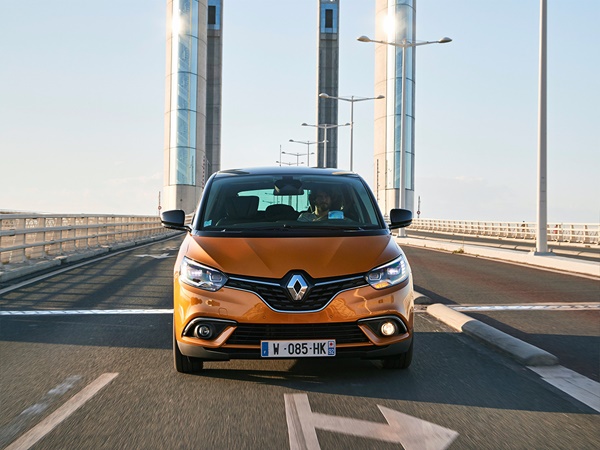 Renault Scénic(8) Lease