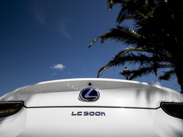 Lexus LC(11) Lease