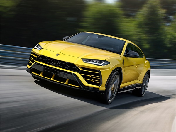  Urus(1) Lease
