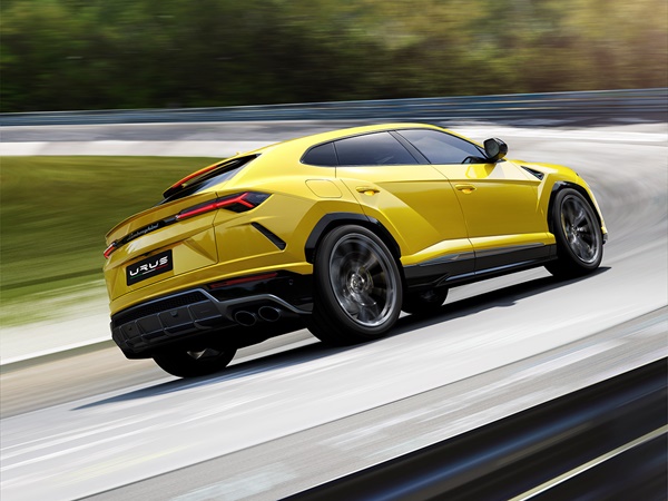  Urus(11) Lease