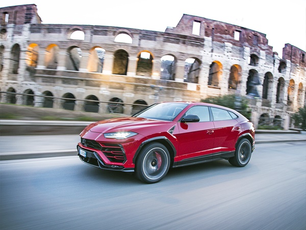  Urus(15) Lease