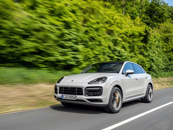 Porsche Cayenne Coupe(18) Lease