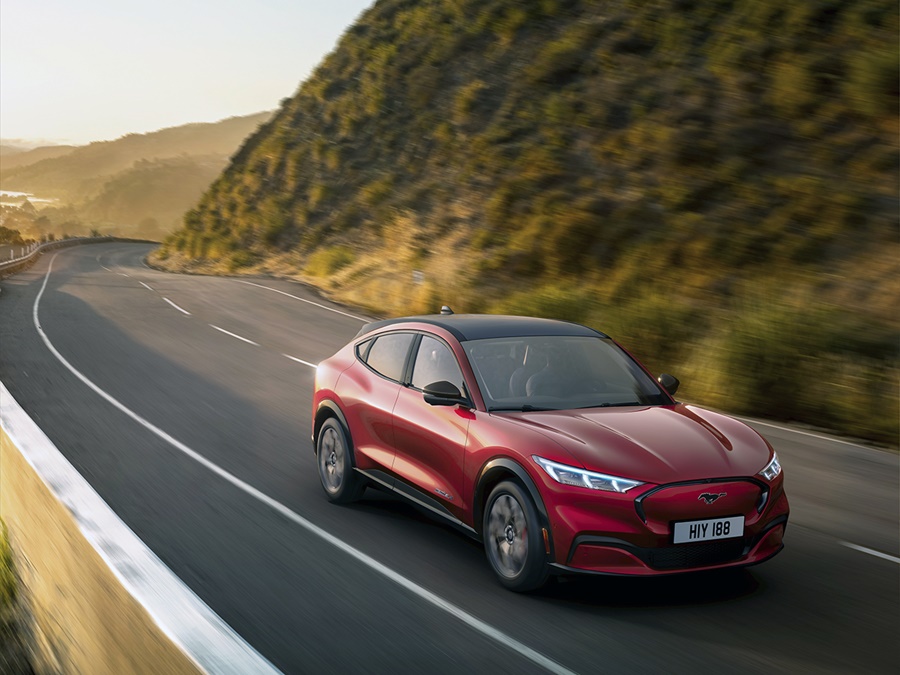 Ford Mustang Mach-E 72.6kWh Standard Range RWD, MEEST VOORDELIG!