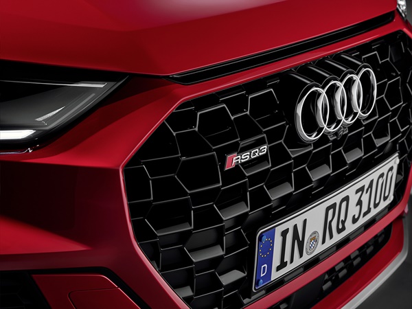 Audi RSQ3(11) Lease