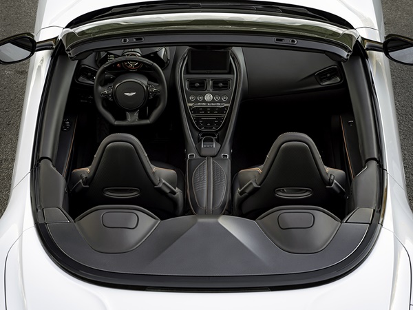Aston Martin DBS Superleggera volante (5) Lease