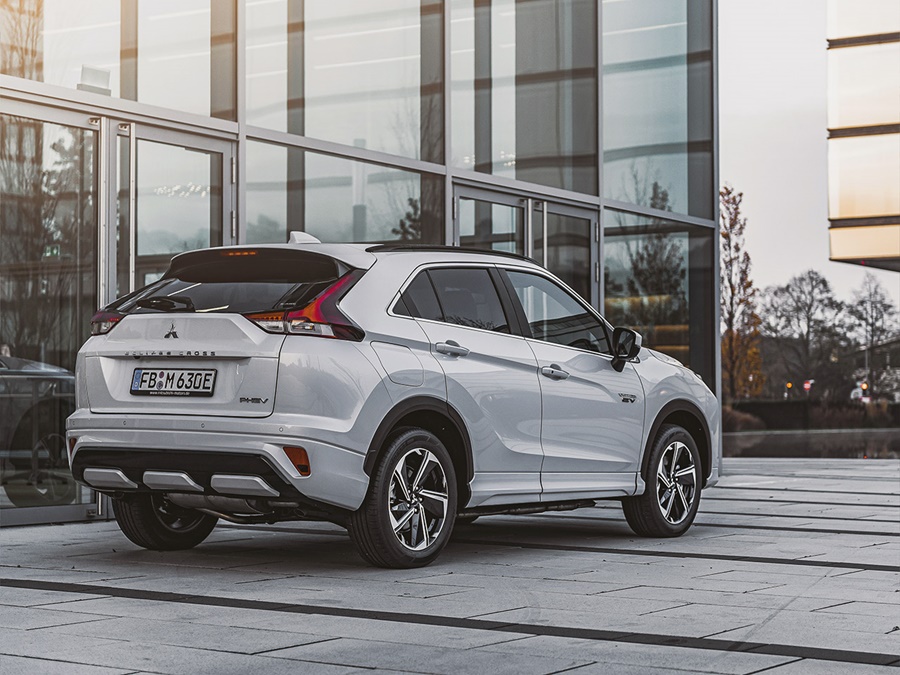 Mitsubishi Eclipse Cross 2.4  phev intense+  4wd 138kW aut