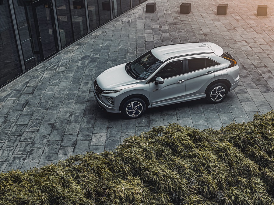Mitsubishi Eclipse Cross 2.4  phev intense+  4wd 138kW aut