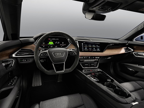 Audi E-tron GT (4) Lease