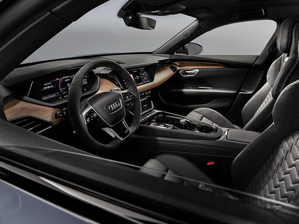 Audi E-tron GT (5) Lease
