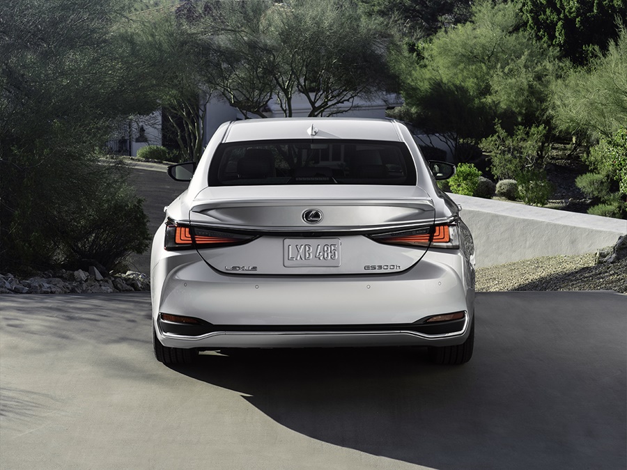 Lexus ES 300h hev business line 160kW aut