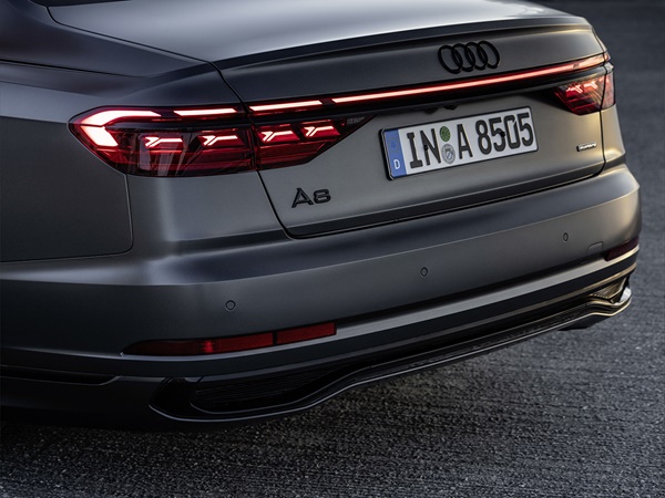 Audi A8(12) Lease