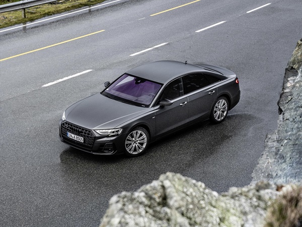 Audi A8(17) Lease