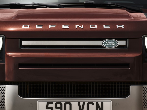 Land Rover Defender 130(10) Lease