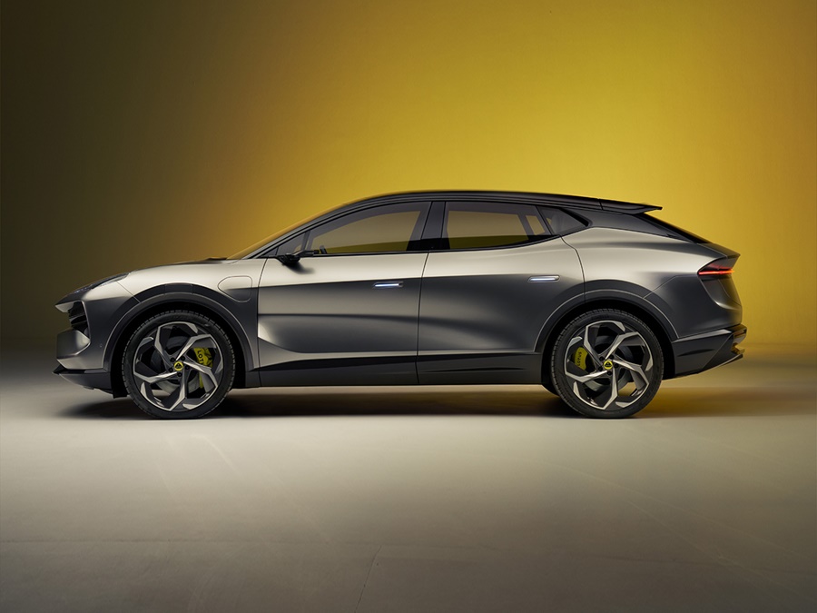 Lotus Eletre 112kWh EDS 450