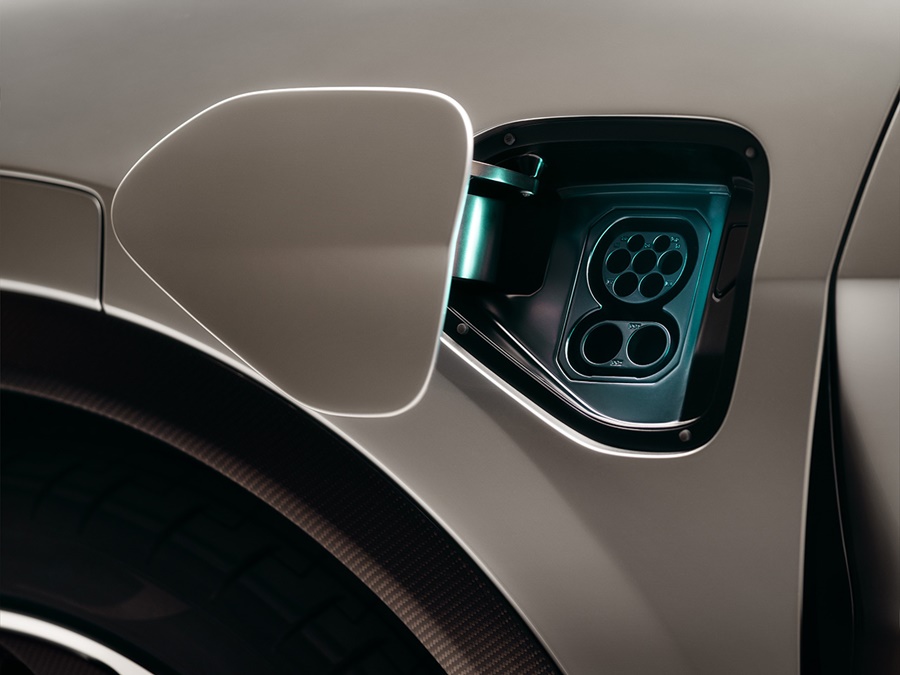 Lotus Eletre 112kWh EDS 450