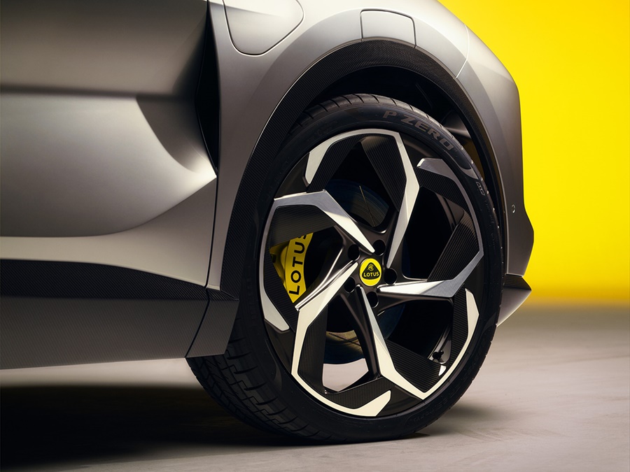 Lotus Eletre 112kWh EDS 450