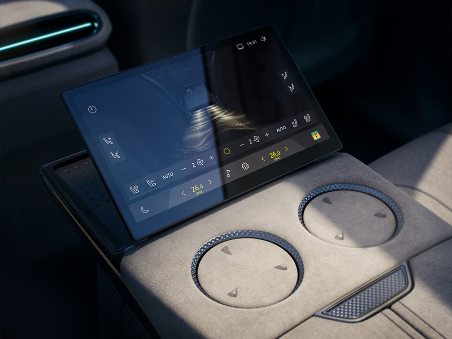 Lotus Eletre 112kWh EDS 450