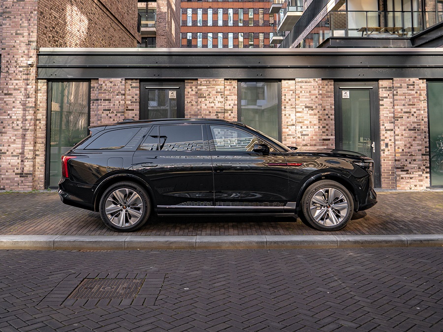 Hongqi E-HS9 120kWh ev president limited 6p 4wd 405kW aut