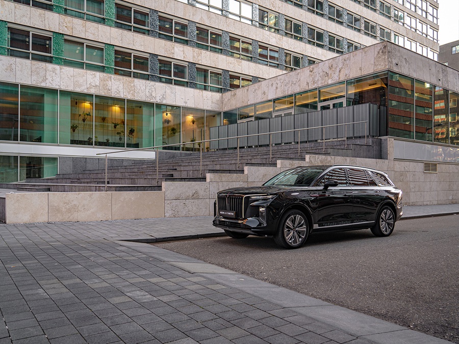 Hongqi E-HS9 120kWh ev president limited 6p 4wd 405kW aut