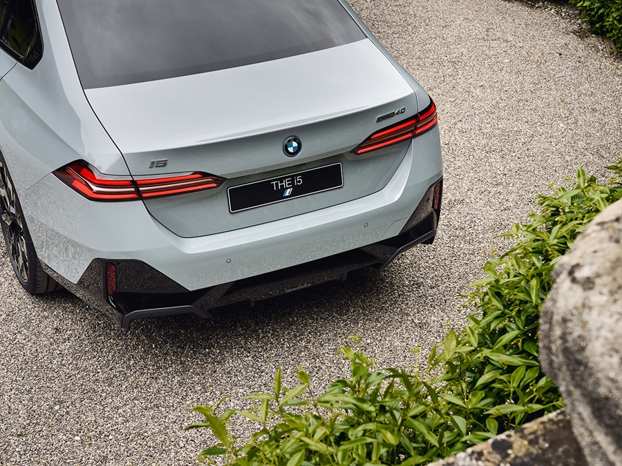 BMW 5 Serie 520i MHEV 208 PK automaat
