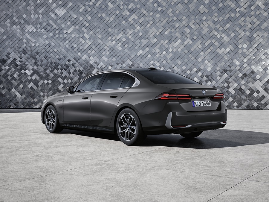 BMW 5 Serie 520i MHEV 208 PK automaat