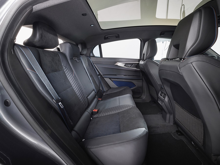 Renault Rafale 1.2 Full Hybrid 200 Esprit Alpine, Gris Schiste/Noir Etoile + PACK PRIVILEGE / HEAD-UP DISPLAY Renault Rafale 1.2 Full Hybrid 200 Esprit Alpine, Gris Schiste/Noir Etoile + PACK PRIVILEGE / HEAD-UP DISPLAY