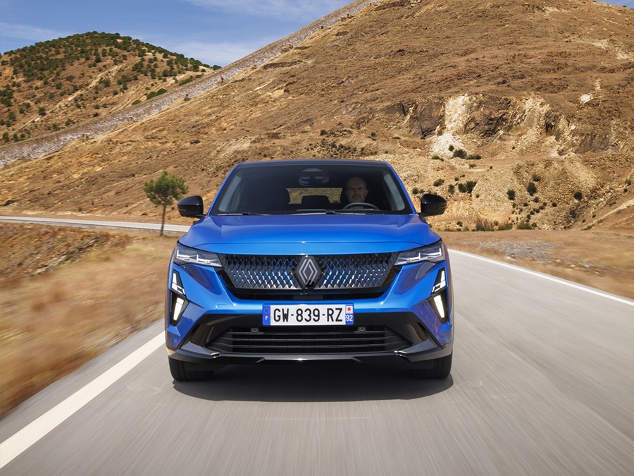 Renault Rafale 1.2 Full Hybrid 200 Esprit Alpine, Gris Schiste/Noir Etoile + PACK PRIVILEGE / HEAD-UP DISPLAY Renault Rafale 1.2 Full Hybrid 200 Esprit Alpine, Gris Schiste/Noir Etoile + PACK PRIVILEGE / HEAD-UP DISPLAY