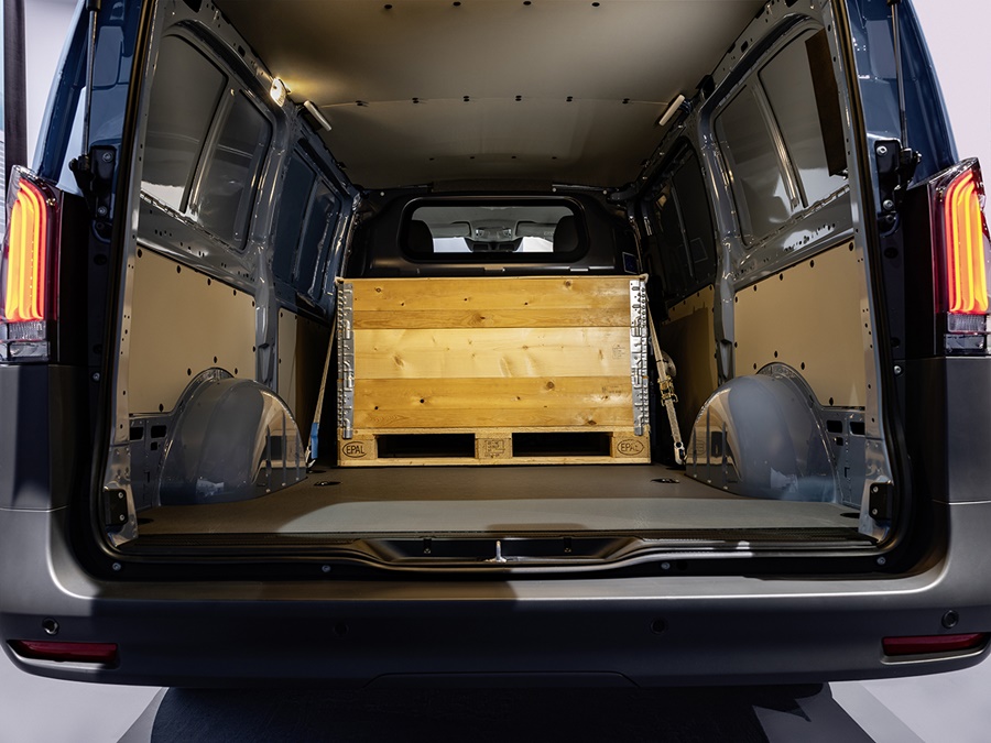 Mercedes-Benz Vito Tourer 90kWh ev l3 pro 150kW aut