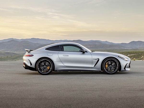 Mercedes AMG-GT Coupe(6) Lease
