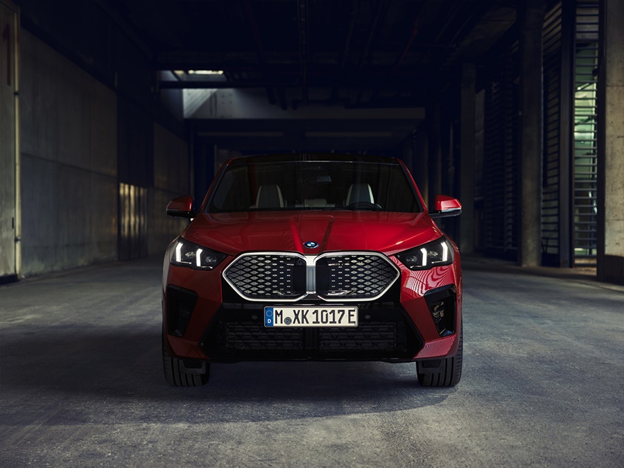 BMW iX2 64.8kWh eDrive20 - NIEUWE INSTAPVERSIE