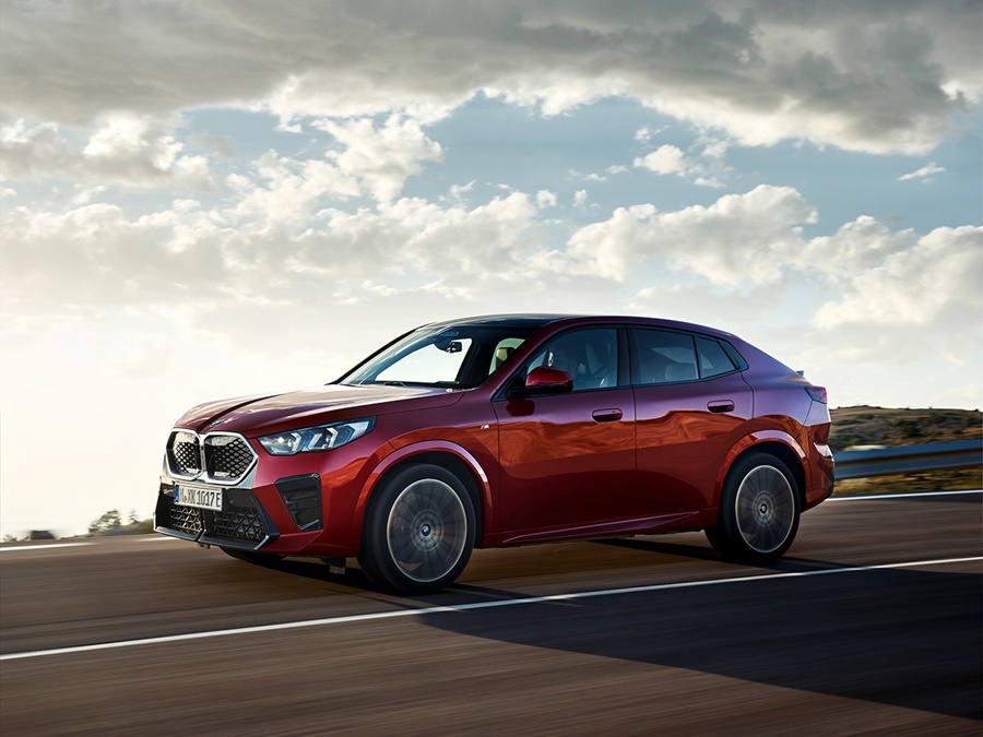 BMW iX2 64.8kWh eDrive20 - NIEUWE INSTAPVERSIE