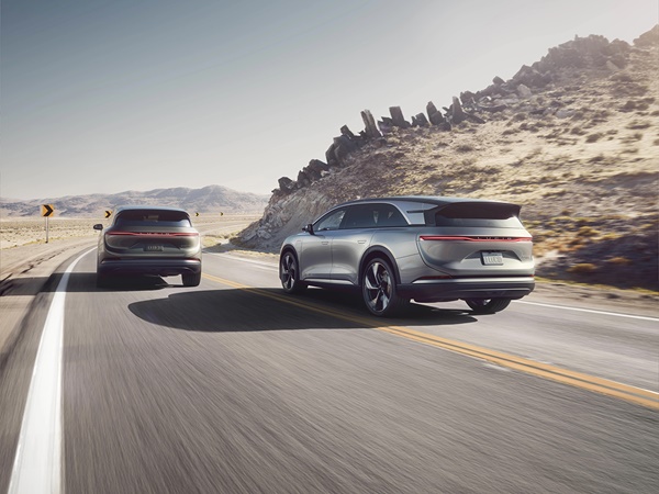 Lucid Gravity(12) Lease