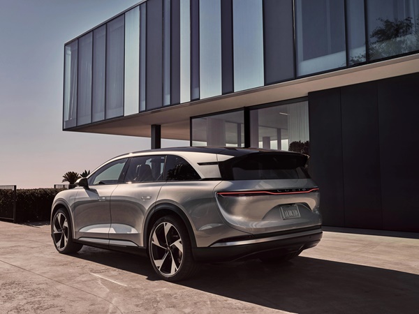 Lucid Gravity(13) Lease