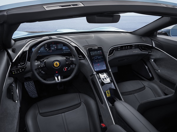 Ferrari Roma Spider(4) Lease