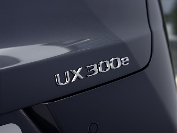 Lexus UX(13) Lease