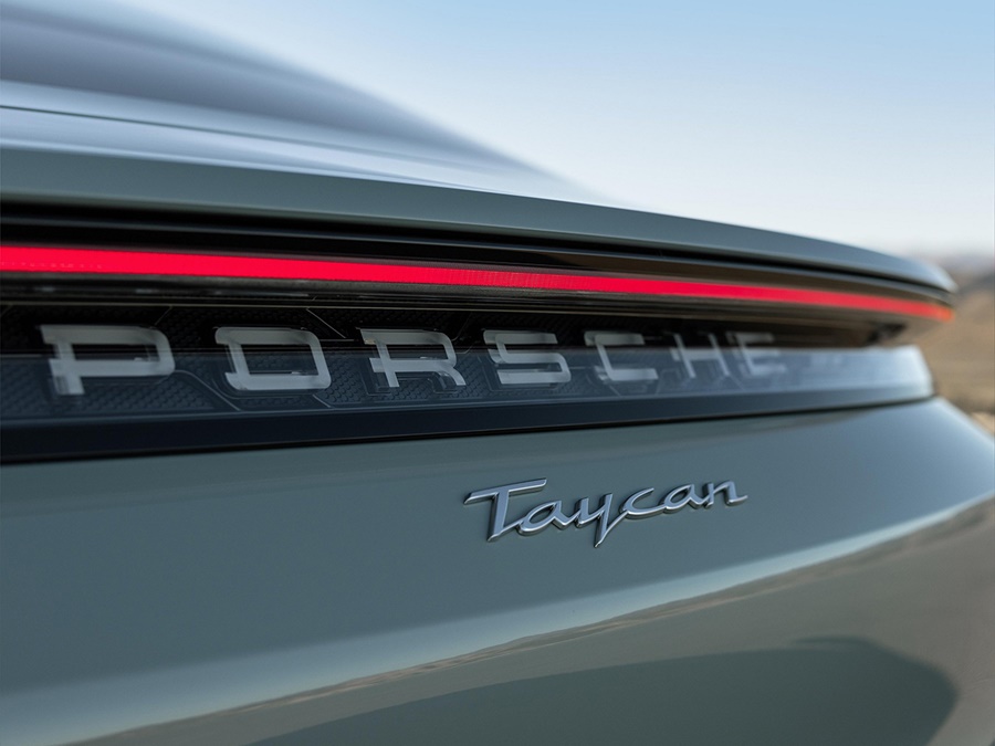 Porsche Taycan 89kWh 300kW