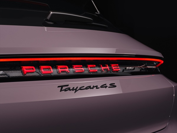 Porsche Taycan Sport Turismo(10) Lease