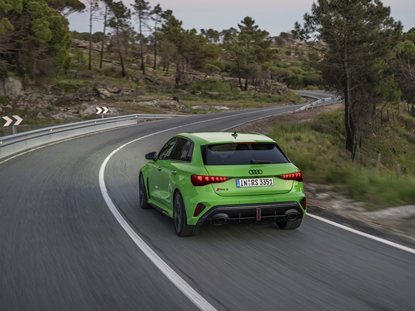 Audi RS3 sportback(9) Lease