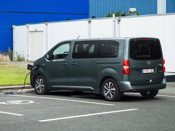 Toyota ProAce Verso(7) Lease