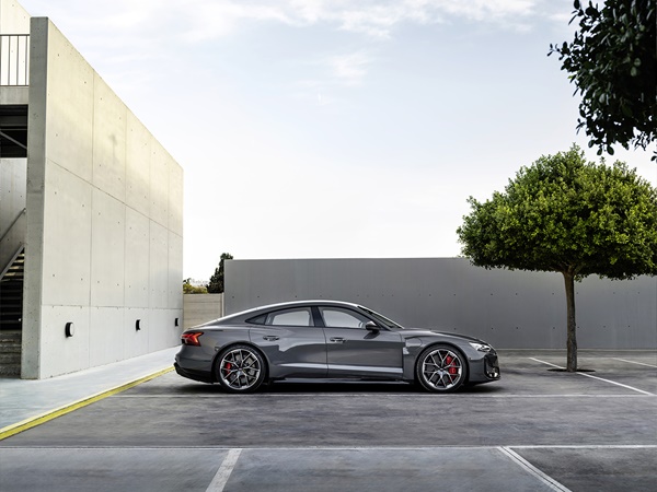 Audi RS e-tron GT(6) Lease