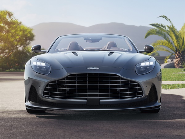 Aston Martin DB12 Volante(8) Lease