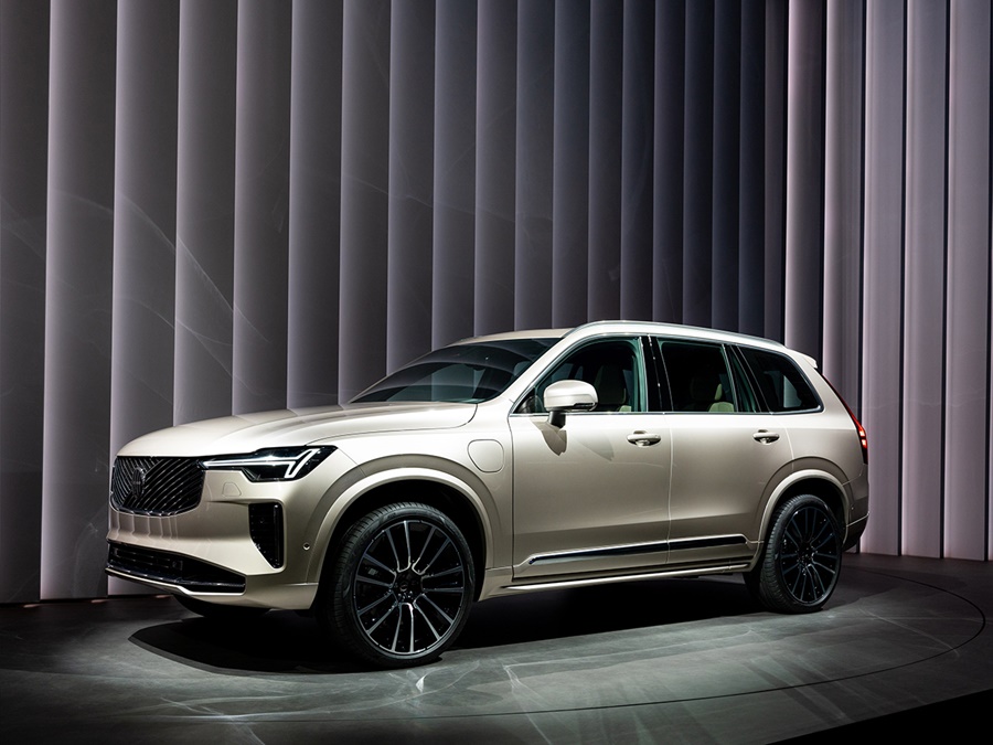 Volvo XC90 2.0t8 Plug-in Hybrid Plus AWD - TOT 70 KM ELEKTRISCHE ACTIERADIUS!