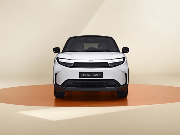 Toyota Urban Cruiser(8) Lease