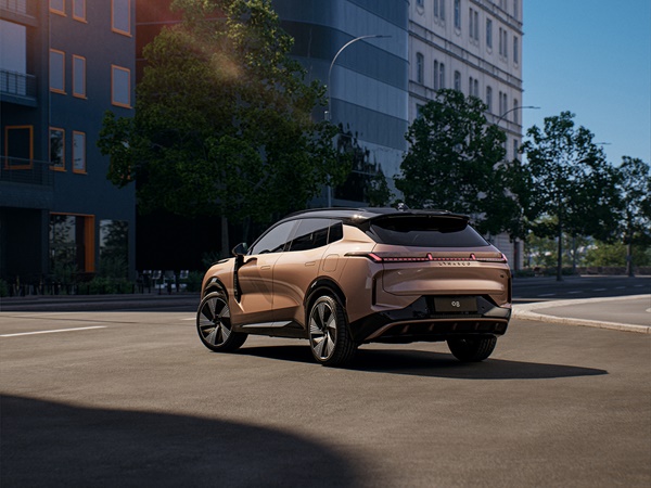 Lynk & Co 08(3) Lease