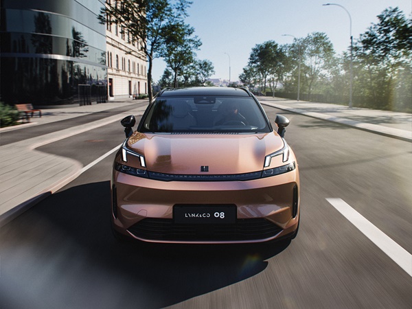 Lynk & Co 08(7) Lease