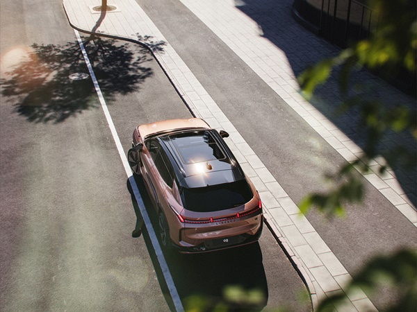 Lynk & Co 08(15) Lease