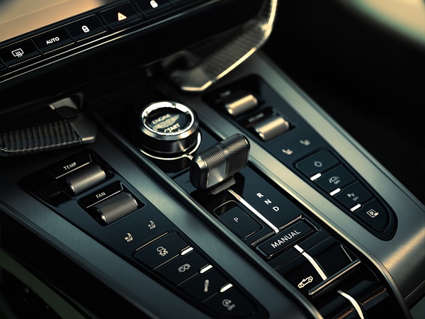Aston Martin Vanquish Volante(15) Lease