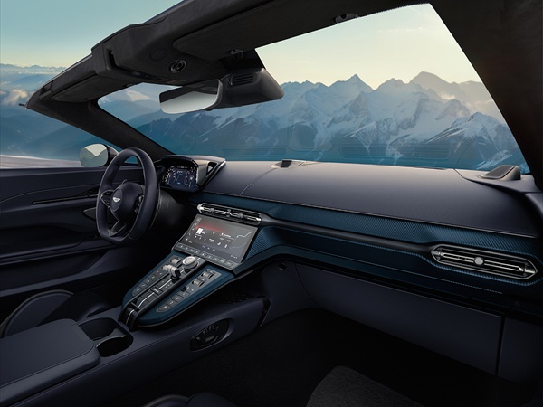 Aston Martin Vantage Roadster(3) Lease